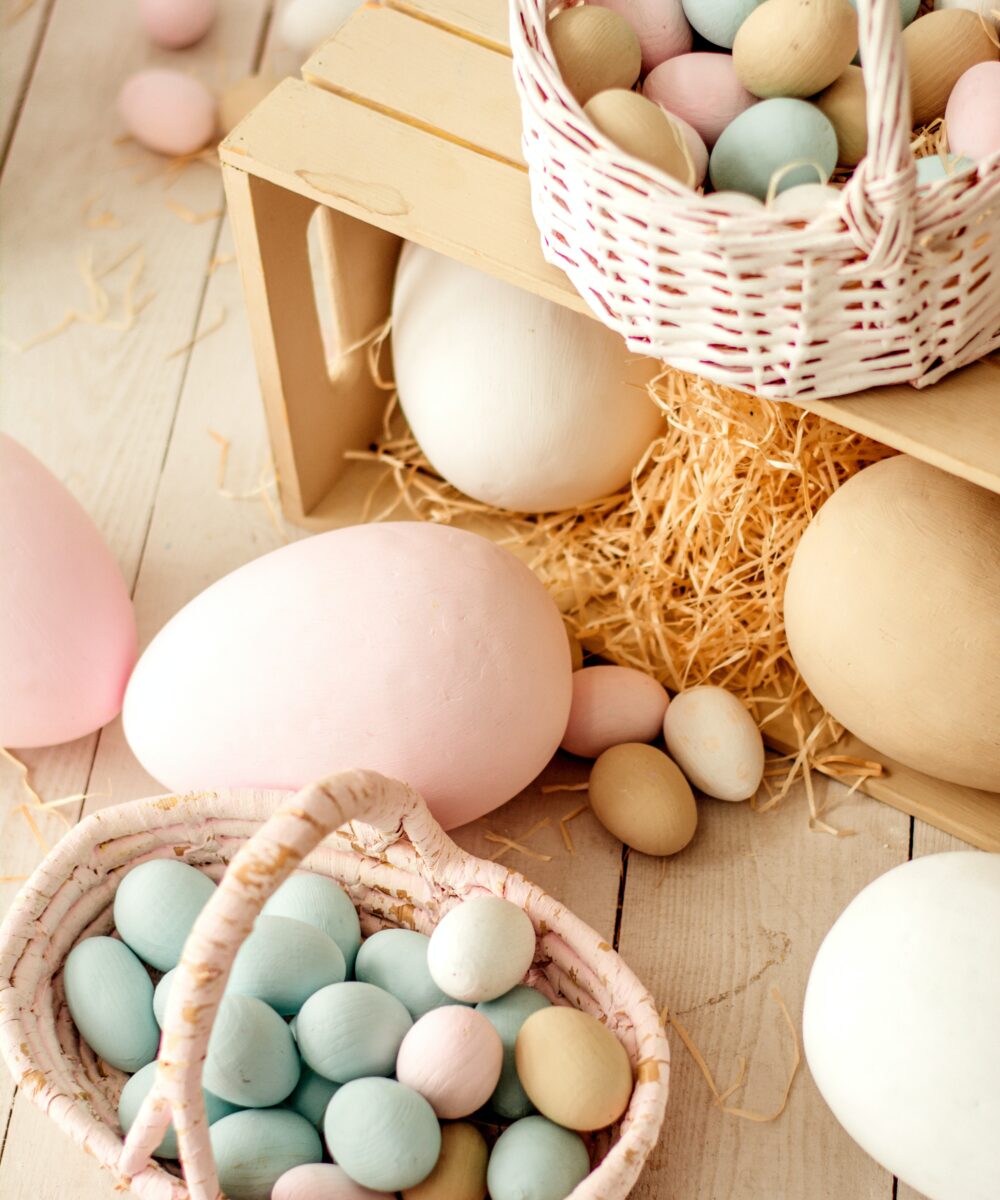 colorare le uova in modo naturale