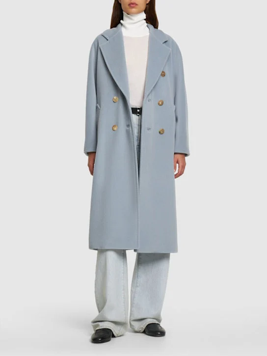 cappotto minimalista